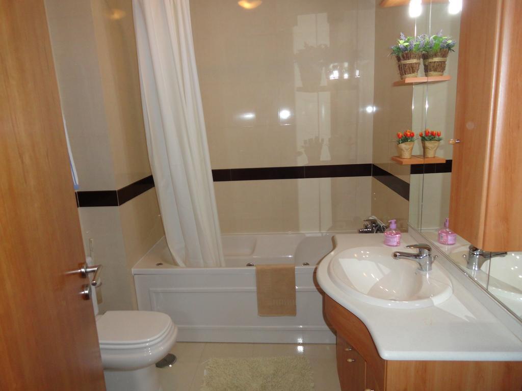 Apartamento Praia Сао Мартино до Порто Екстериор снимка